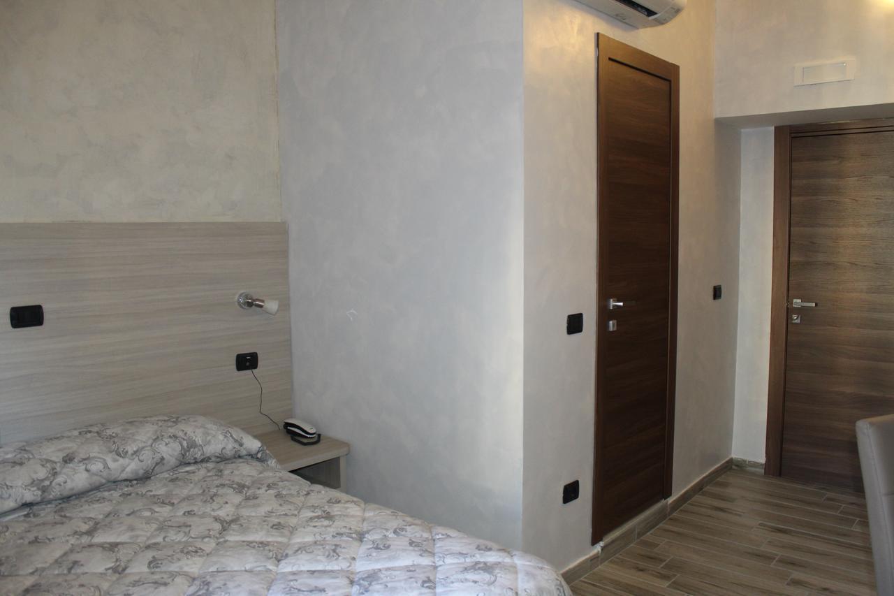 Ricci Rooms Genua Exterior foto